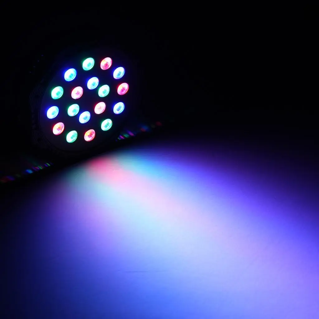 نور RGB اسپات در حال ایجاد نور متمرکز بر روی موضوع عکاسی