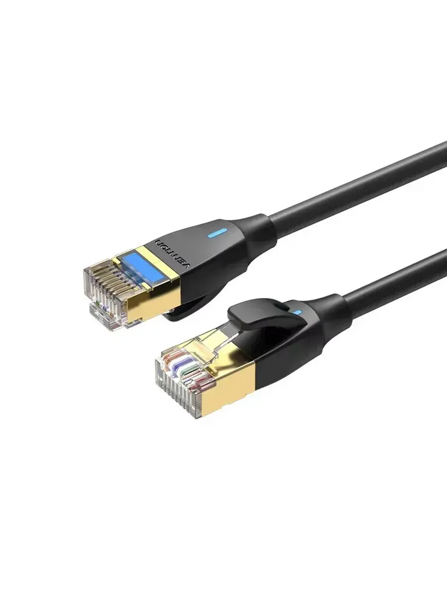 نمونهای از کابل شبکه Cat8 با پوشش محافظتکننده و طراحی مدرن