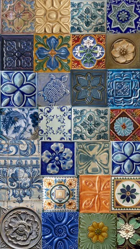 نمونه سرامیکهای دیواری با طرحهای مختلف و رنگهای متنوع برای هماهنگی با سبکهای داخلی