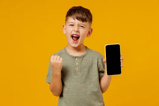 گوشی هوشمند با قابلیت کنترل والدین و تنظیمات امنیتی