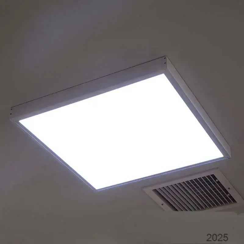 پنل نور LED سطحی مناسب برای مطالعه در محیطهای مختلف