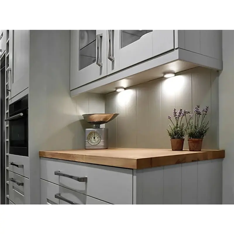 انتخاب چراغ کابینت؛ مزایا، نکات و اشتباهات رایج