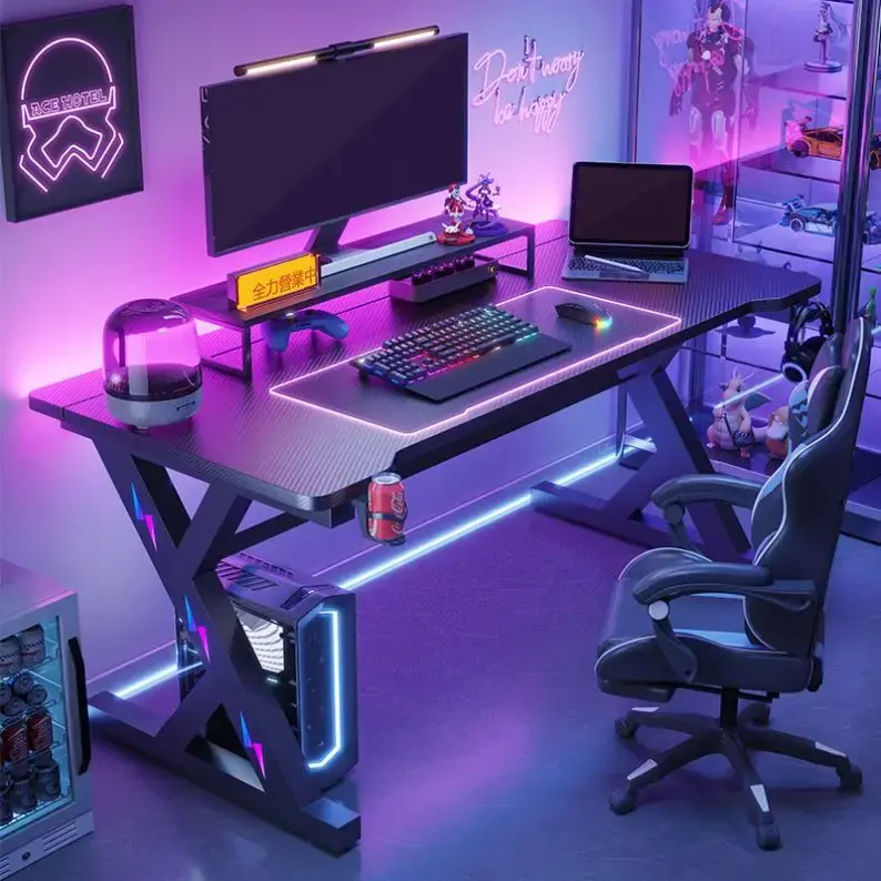 میز گیمینگ فلزی با نورپردازی RGB و قابلیت جمع شدن