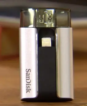 فلاش اکسترنال با اتصال لایتنینگ و USB 2.0