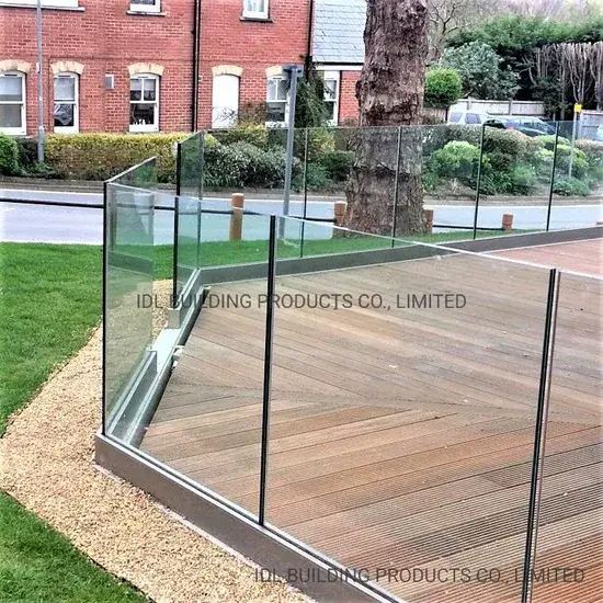 خرید نرده شیشه‌ای؛ راهنمای انتخاب برای ساختمان و راهنمای تصمیم‌گیری