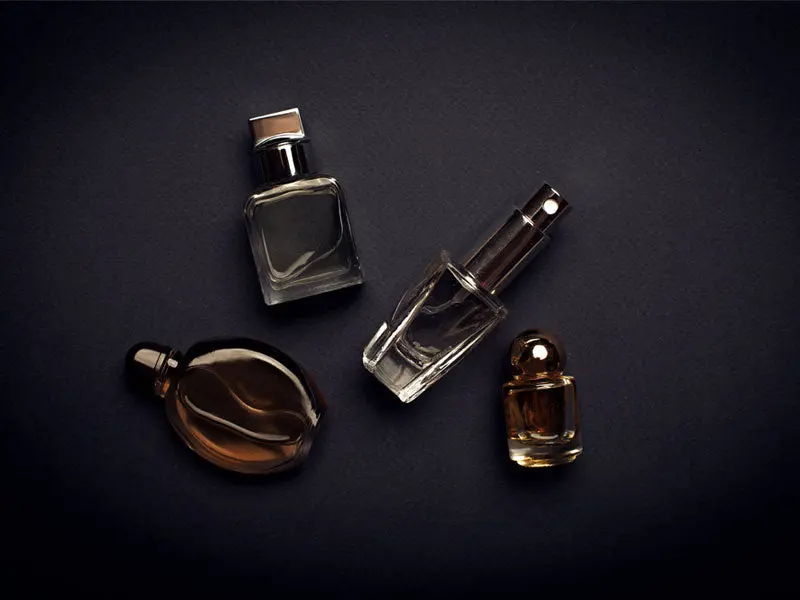 فروشگاه آنلاین عطر با محصولات متنوع و بوتیل‌های زیبا