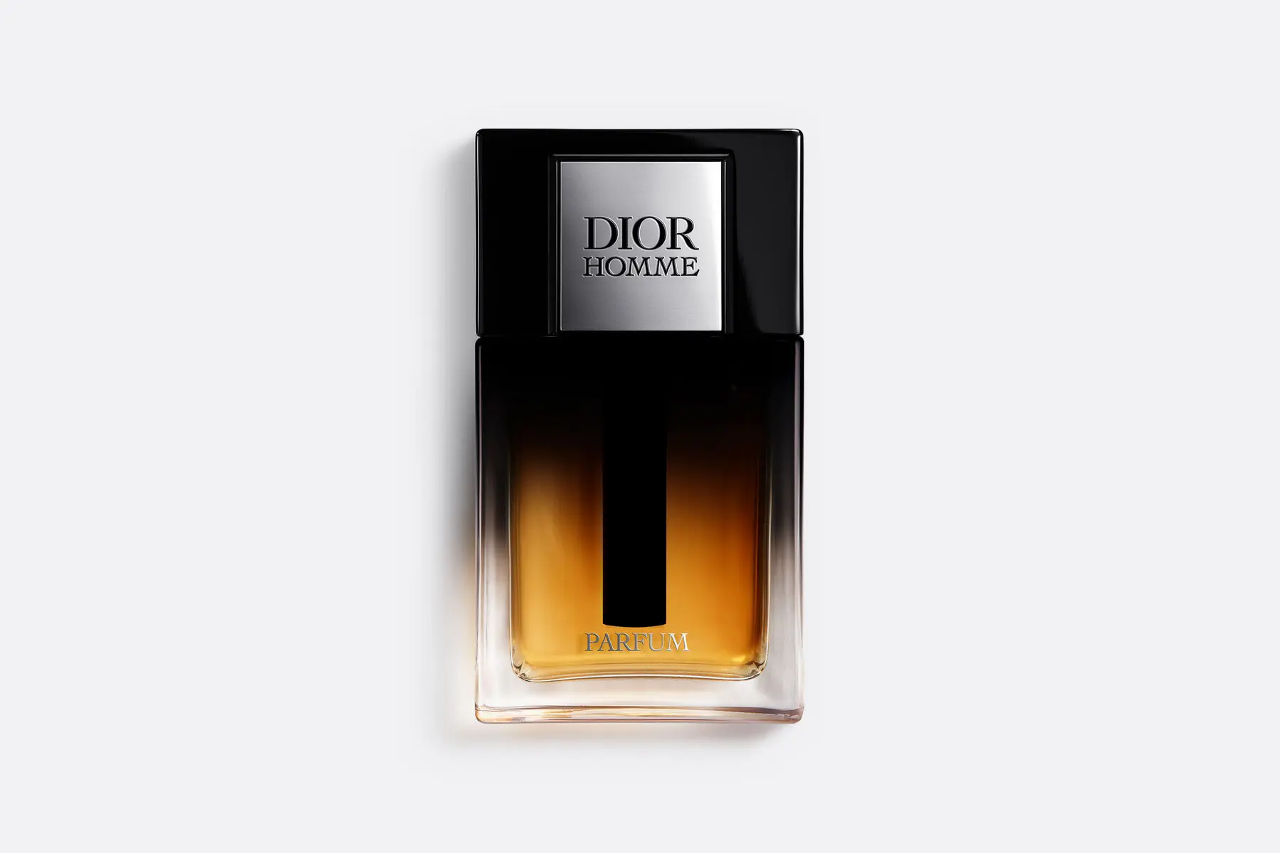 بهترین عطر مردانه؛ راهنمای کامل و کاربردی