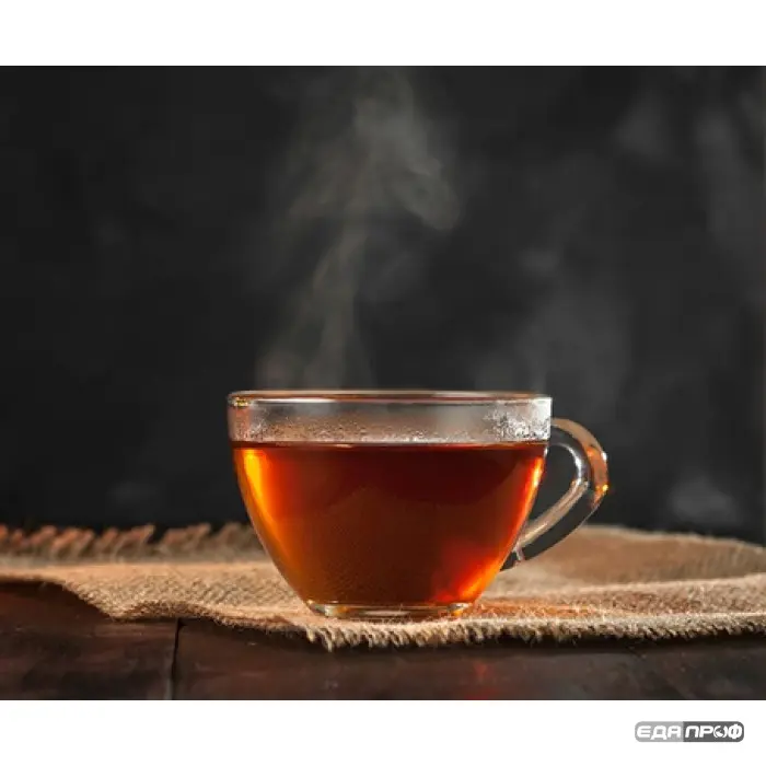 چای سیاه در بسته‌بندی زیبا با برگ‌های کامل و تازه