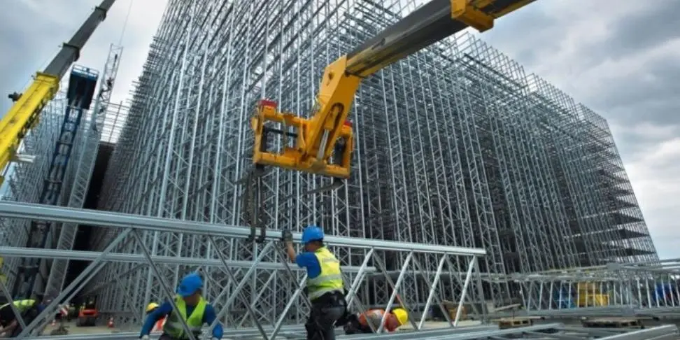 آزمون اولتراسوند برای بررسی کیفیت جوش‌های اسکلت فلزی