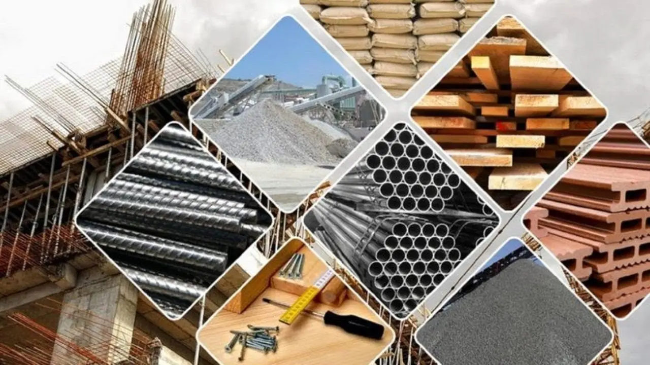 کارگر ساختمانی در حال بررسی کیفیت آهن و مصالح