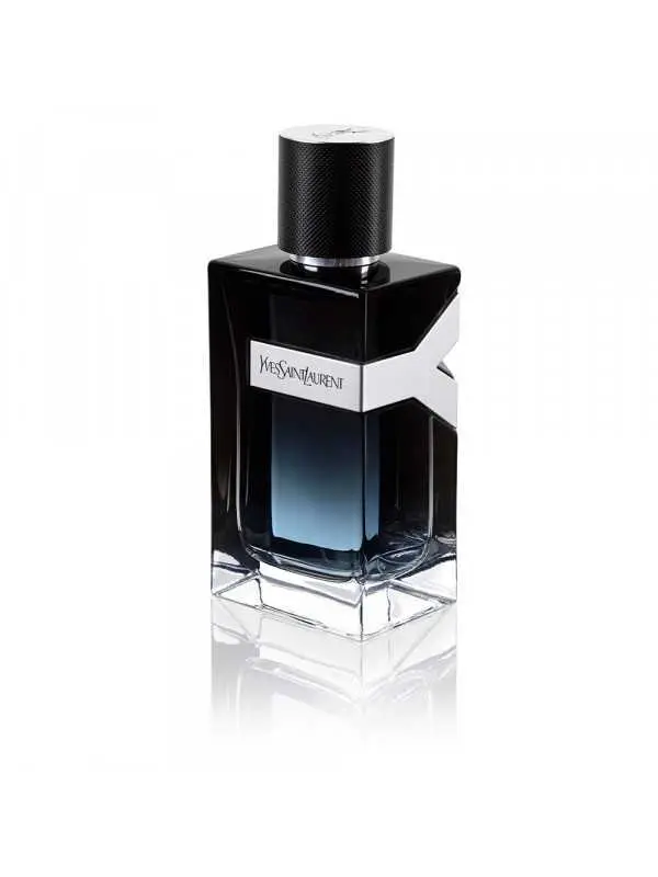 بوتیل عطر مردانه با طراحی ساده و برچسب سفید و سیاه