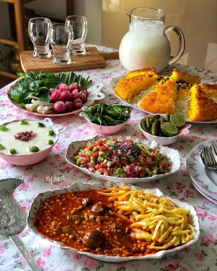 کباب شیرازی و دوزخ شیرازی در یک رستوران سنتی