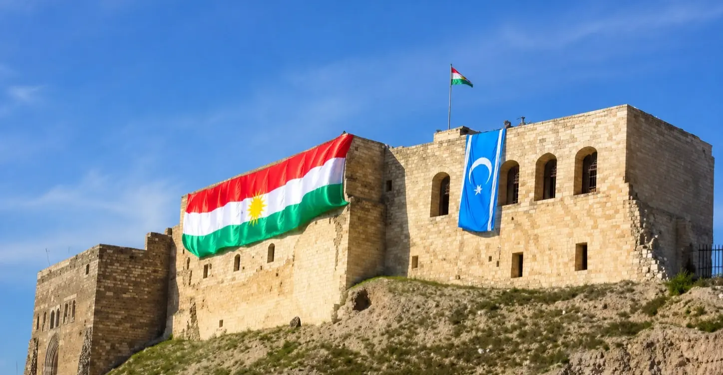 کانتینرهای بار در بندر عراق، نماد تجارت و صادرات