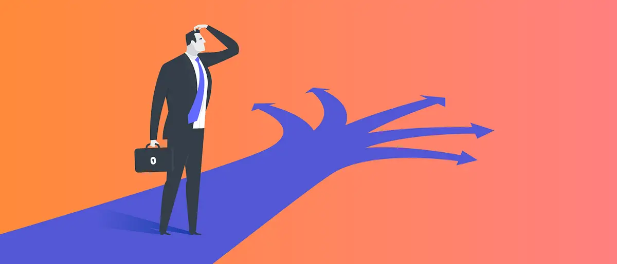 یک فرد در حال مطالعه و بررسی اطلاعات برای تصمیمگیری بهتر