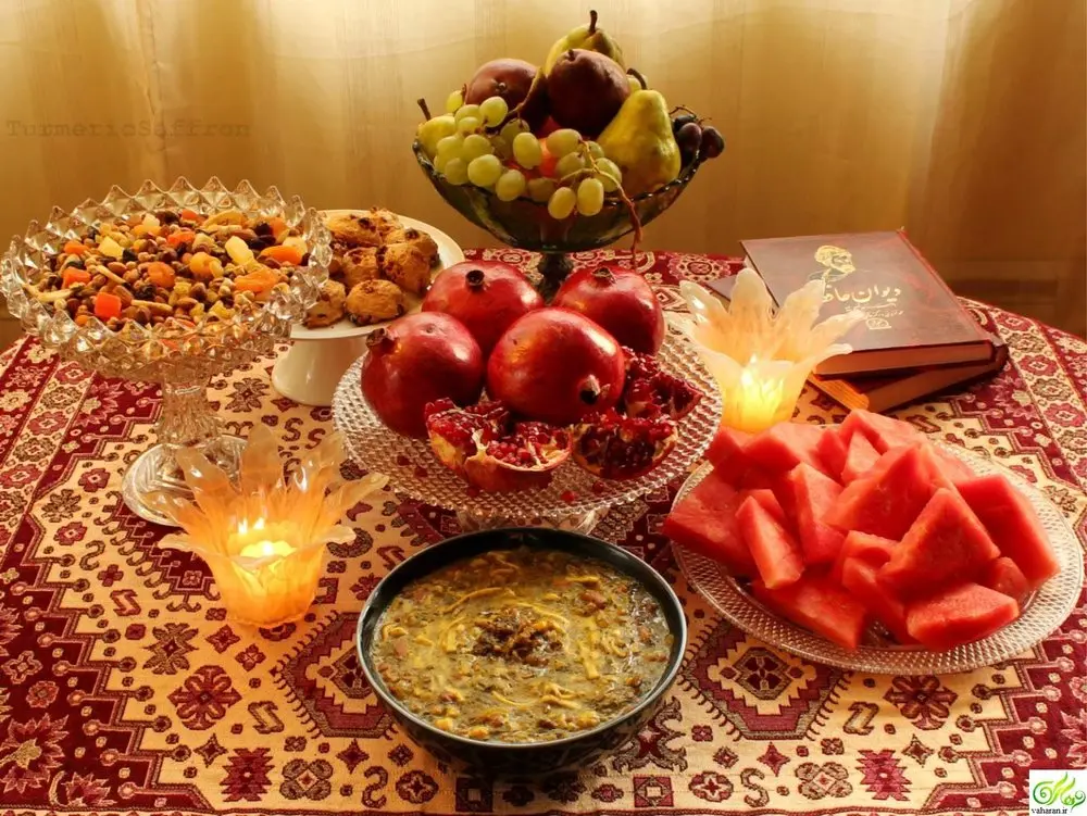 چراغهای رنگی و شمعهای گرم برای نورپردازی شب یلدا