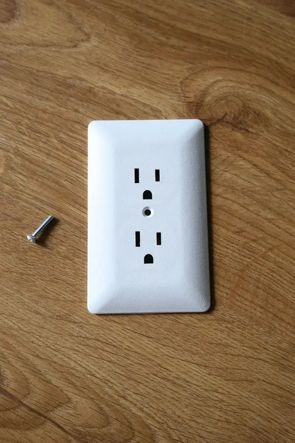 پریزهای چندگانه و USB برای استفاده آسانتر