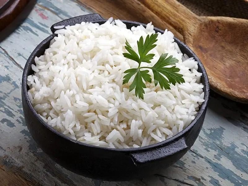 برنج چگونه کاشته و برداشت می‌شود؛ راهنمای ساده برای شروع