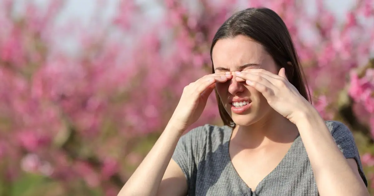 خارش چشم چرا ایجاد می‌شود؛ نکات کاربردی و اشتباهات رایج