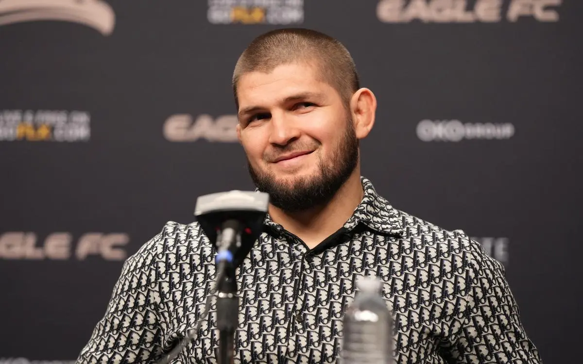 حبیب نورماگومدوف در حین مبارزه در UFC
