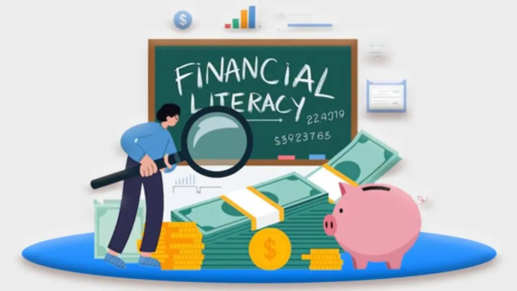یک فرد در حال مطالعه کتاب مالی و استفاده از لپتاپ برای تحلیل بازار
