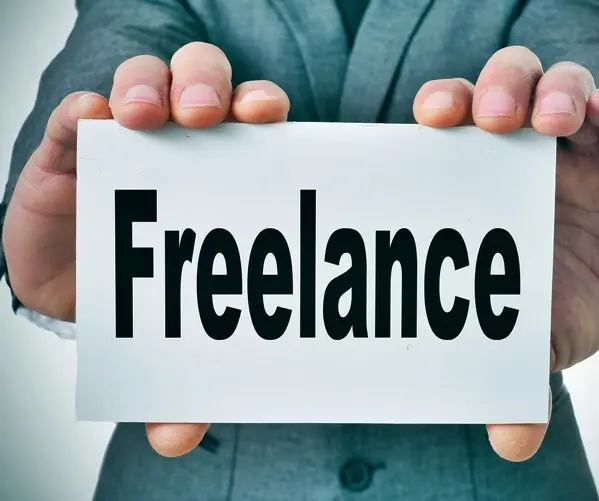 ابزارهای تحلیل سئو مانند Ahrefs و SEMrush برای بهینه‌سازی سایت