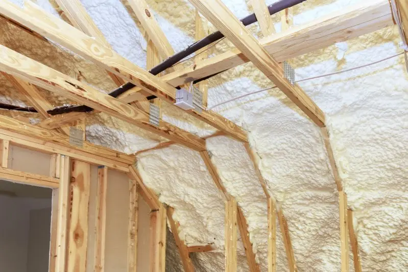 نحوه عایقکاری بام با استفاده از ممبران EPDM و مواد مکمل