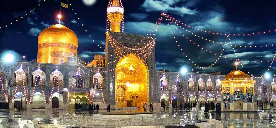 بازدید از حرم امام رضا(ع) با معماری زیبا و فضای معنوی