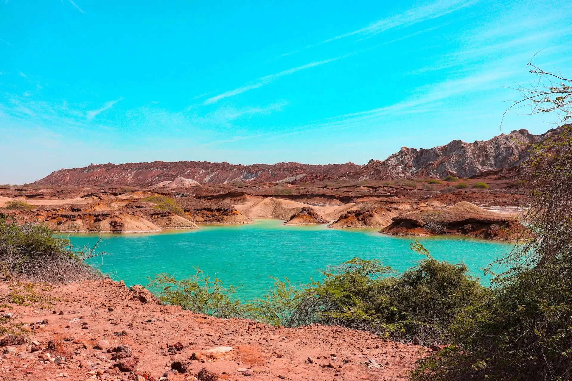 بهترین جاهای دیدنی جزیره هرمز؛ راهنمای کامل و کاربردی
