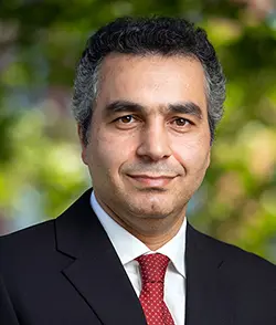 گنو پتریاشویلی در حین مسابقه کشتی فرنگی