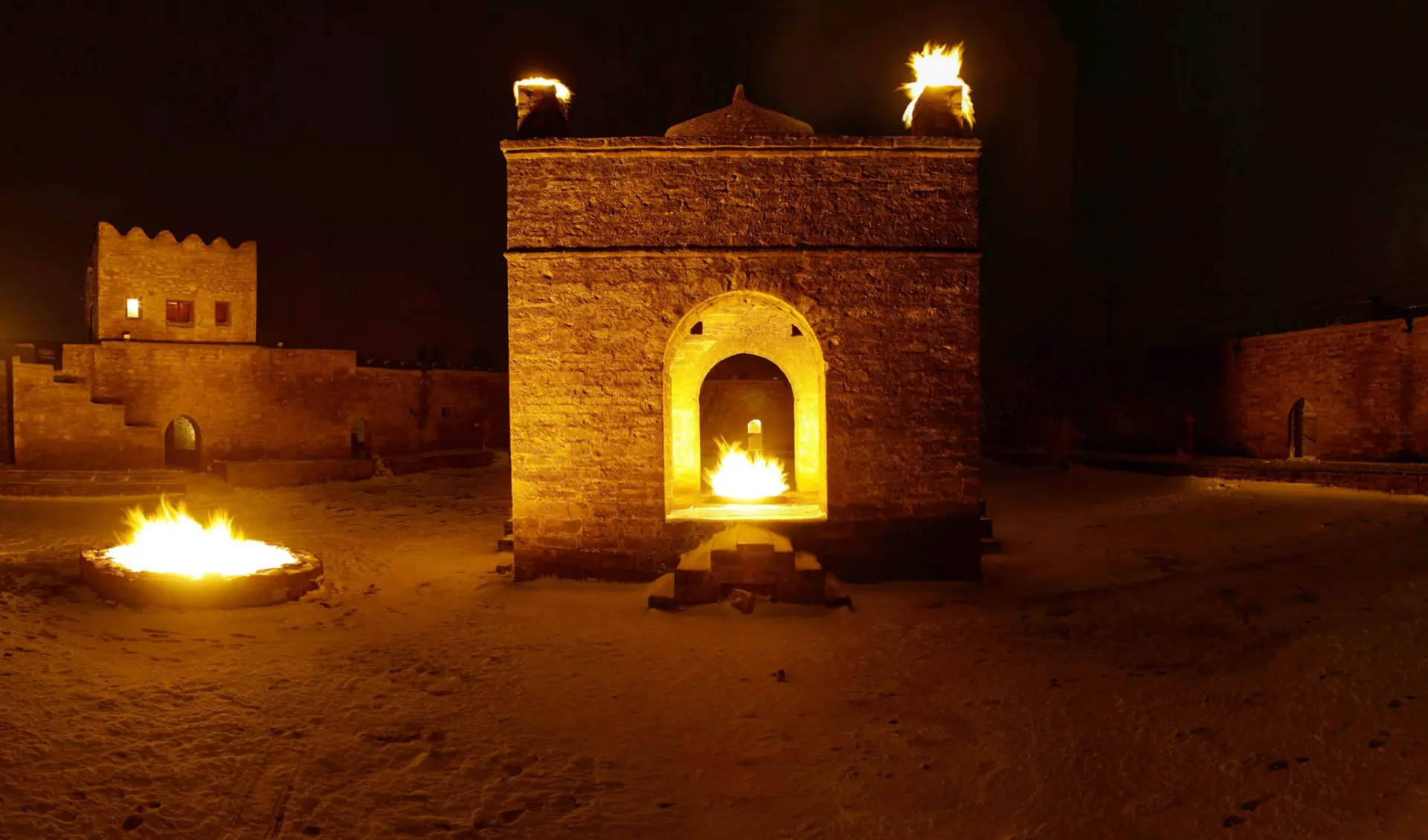 آتشکده یزد؛ تاریخچه و راهنمای بازدید و راهنمای تصمیم‌گیری