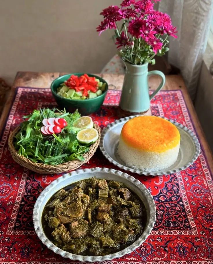 غذاهای محلی شمال ایران با مواد اولیه تازه و ادویه‌جات خاص