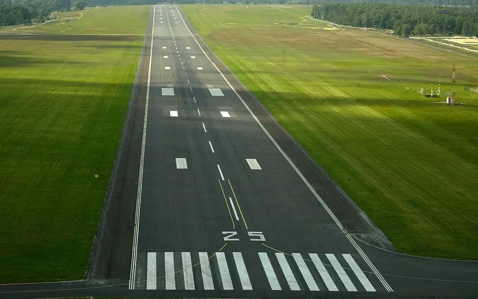 Runway چیست و چگونه زمان باقی‌مانده استارتاپ را محاسبه کنیم؛ راهنمای ساده برای شروع