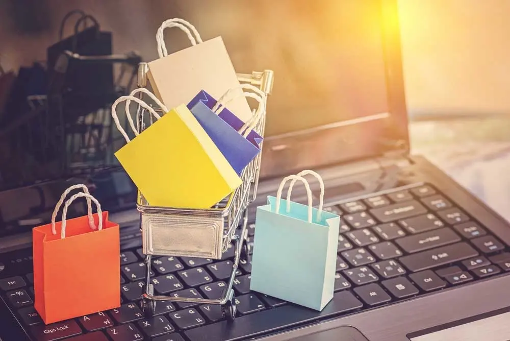 برای عتماد مشتریان اینترنتی را جلب کنیم چه کنیم؟ چطور بهترین انتخاب را داشته باشیم؟
