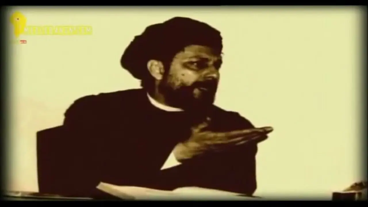 جمال موسیالا در کنار بازیکنان تیم ملی آمریکا در یک تمرین