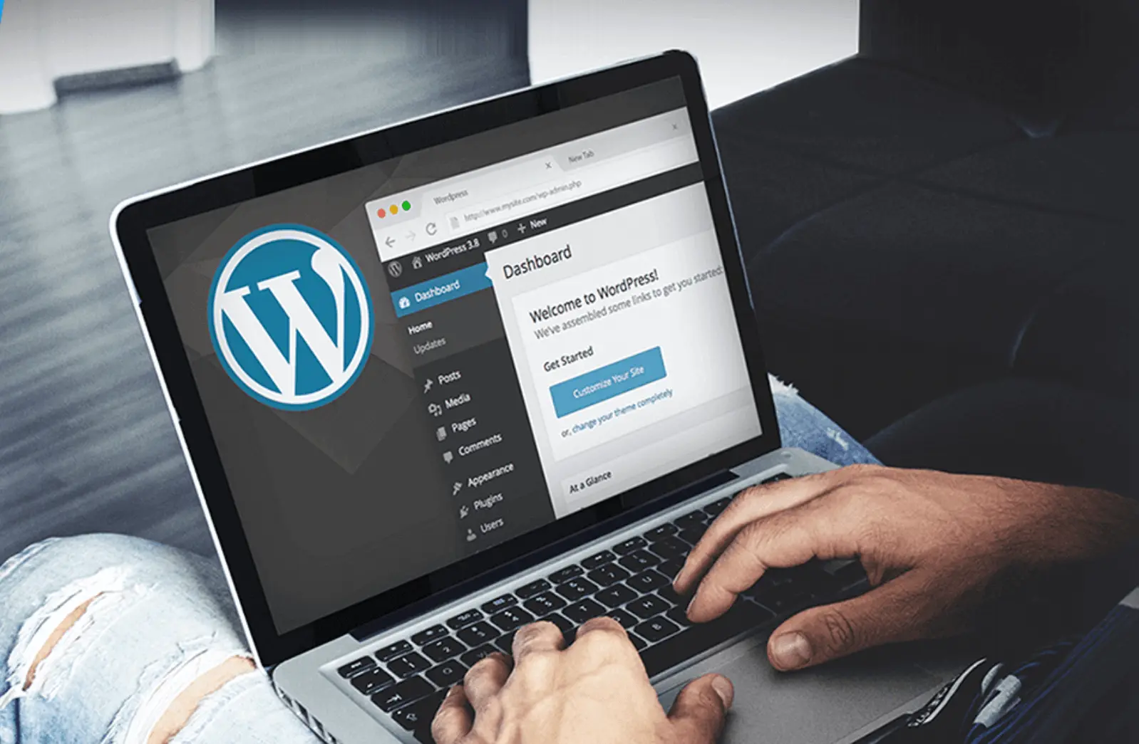 نمونه رابط کاربری FileZilla برای آپلود فایل‌های وردپرس به هاست