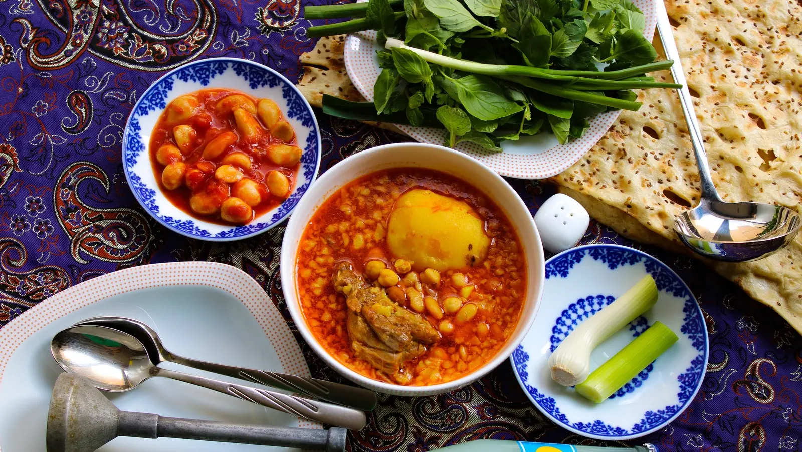 غذاهای محلی ایران؛ مهم‌ترین نکات درباره خوشمزه‌ترین طعم‌های هر منطقه