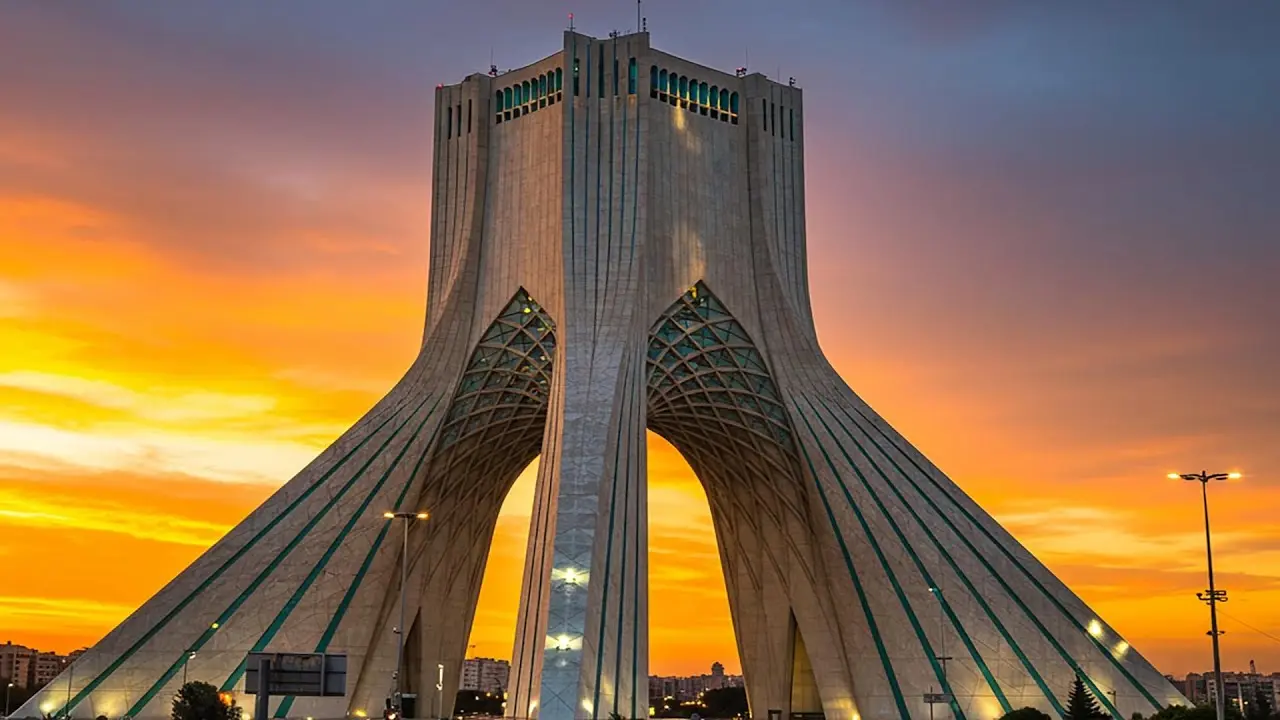 معرفی شهر تهران؛ مهم‌ترین نکات درباره راهنمای کامل گردشگری پایتخت