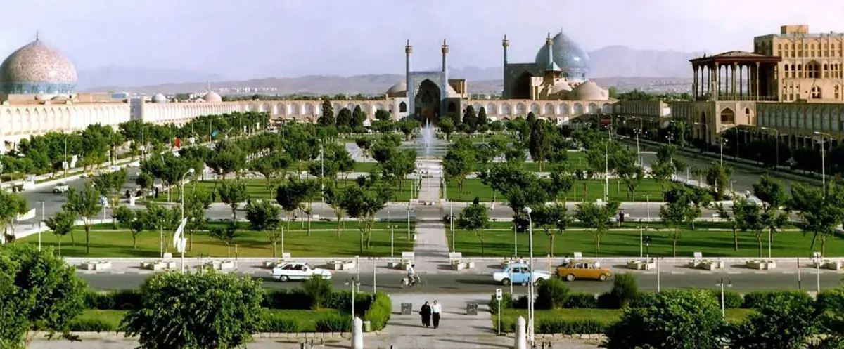 میدان نقش جهان؛ راهنمای کامل بازدید از نگاه کاربردی