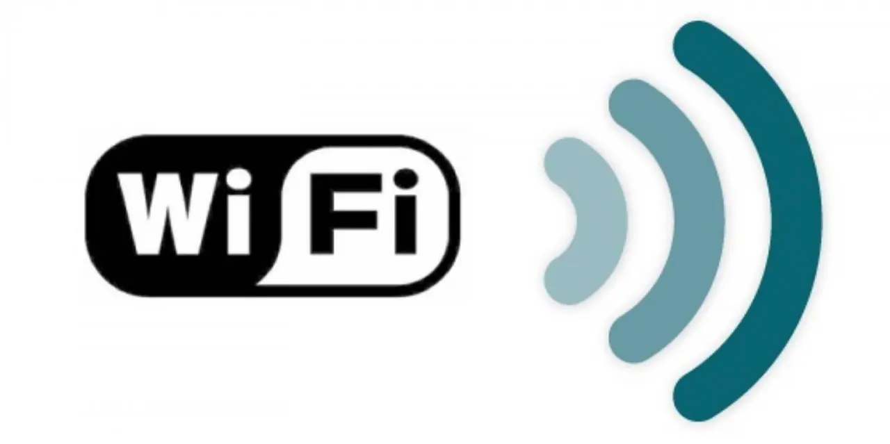 نودهای Mesh Wi-Fi در یک خانه بزرگ با دیوارهای ضخیم