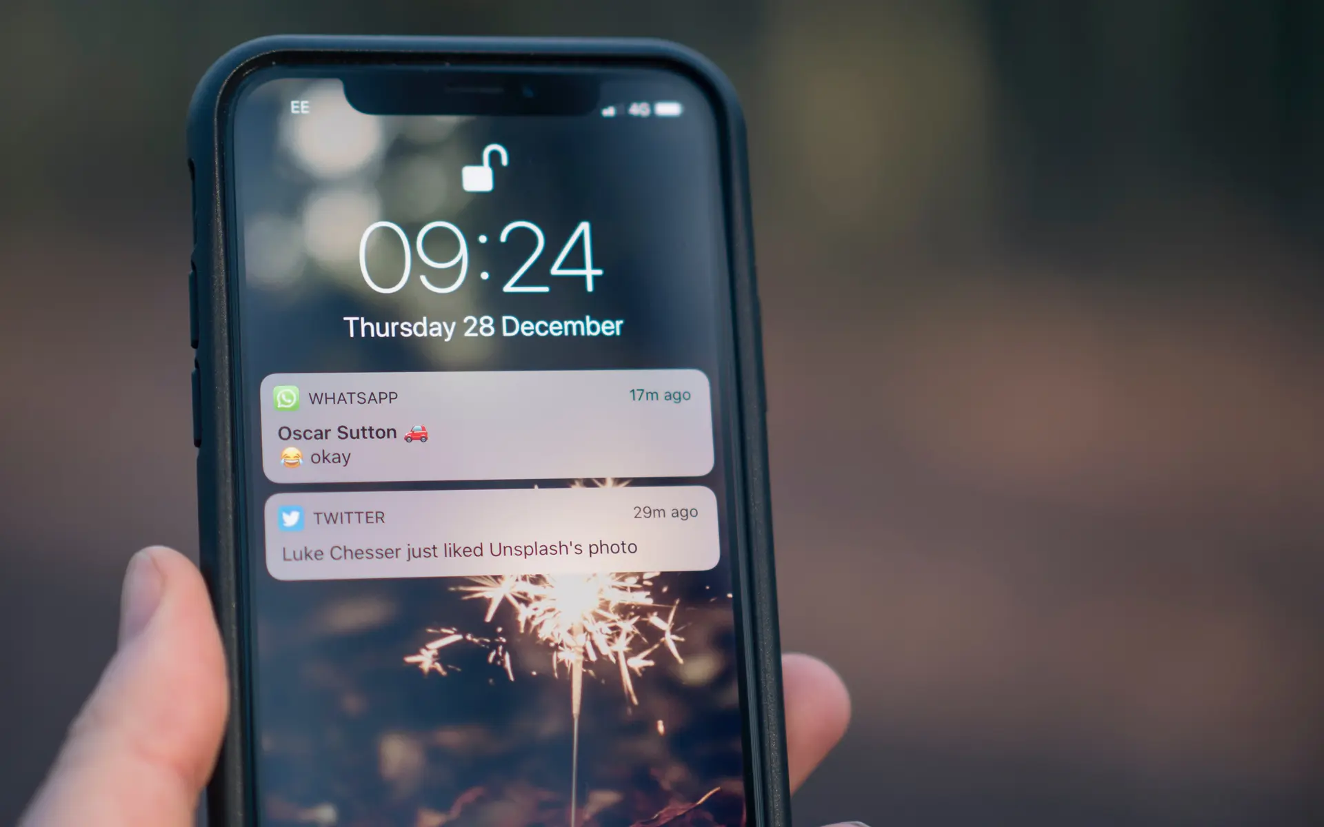 موبایل با تنظیمات مختلف برای مدیریت اعلان‌ها