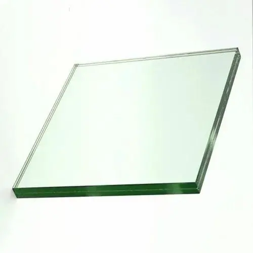 شیشه سکوریت شفاف در یک پنجره مدرن